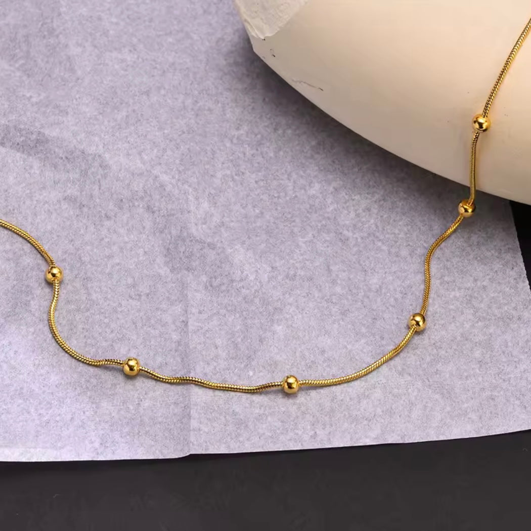 Luna Necklace