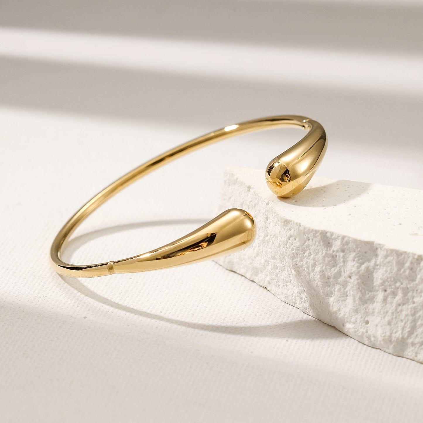 Aurora Drop Bangle