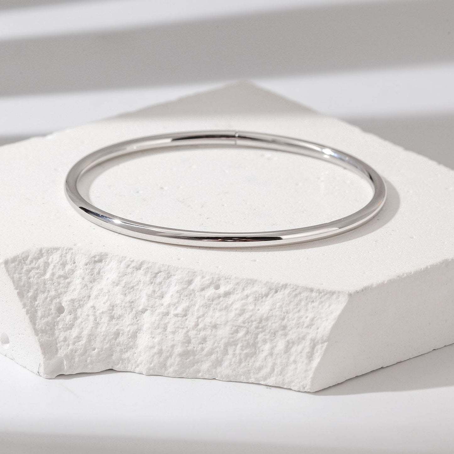Thin Bangle