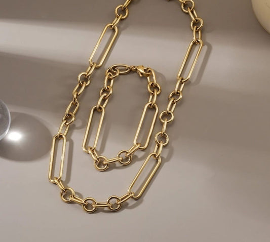 Irregular Link Bracelet