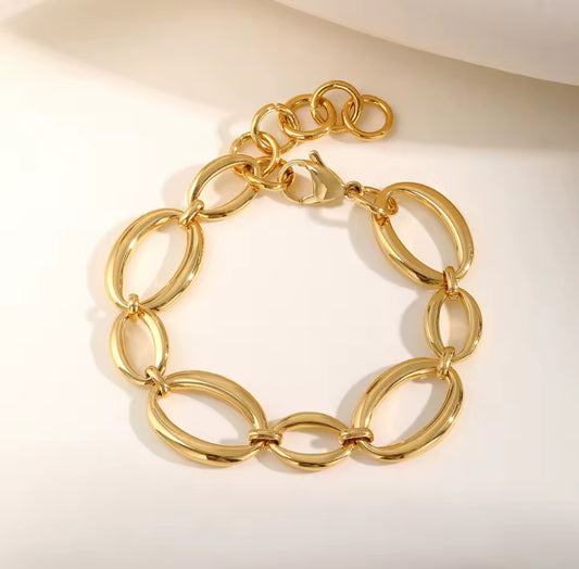 Oval Link Bracelet