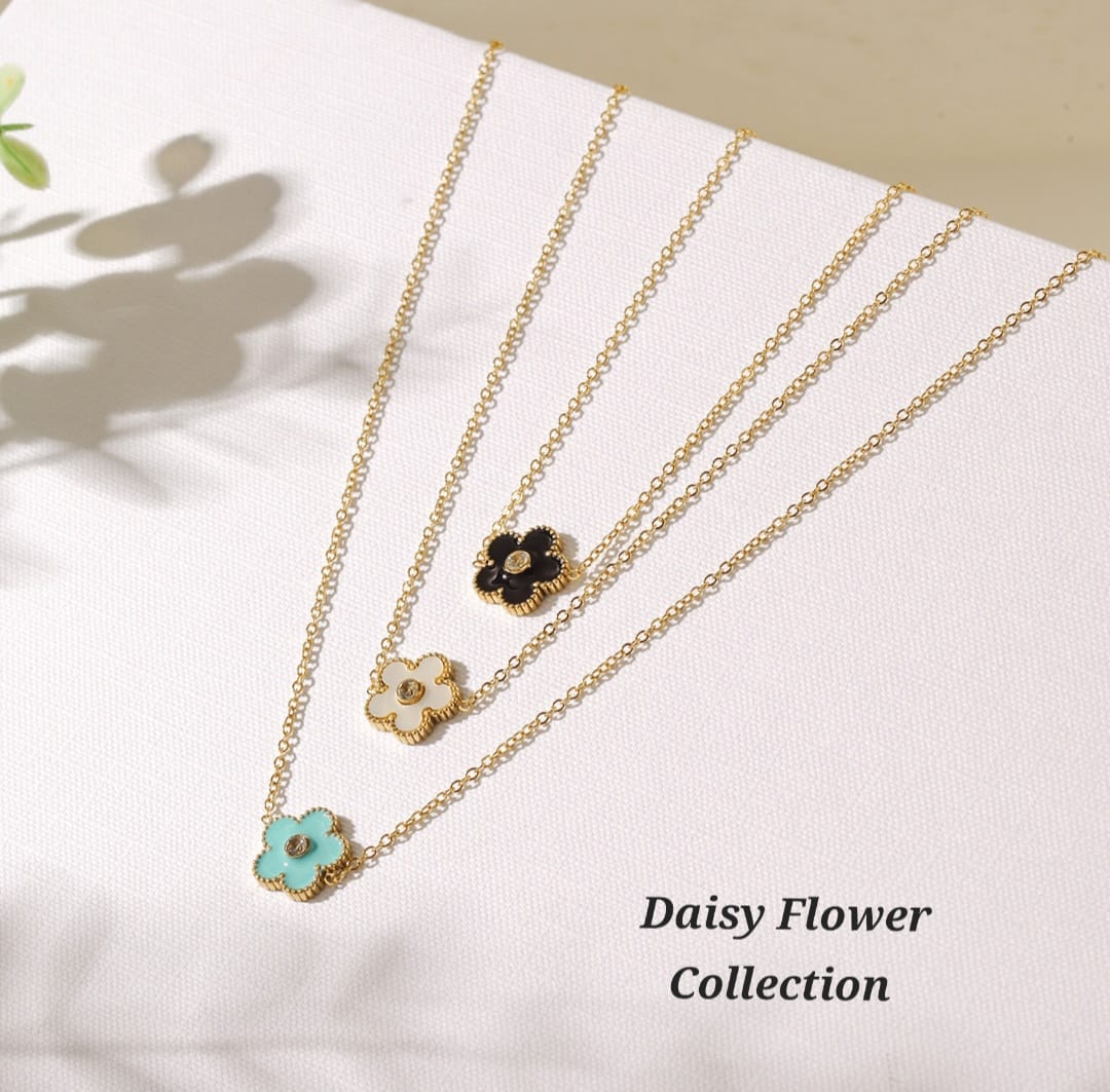 Daisy Necklace