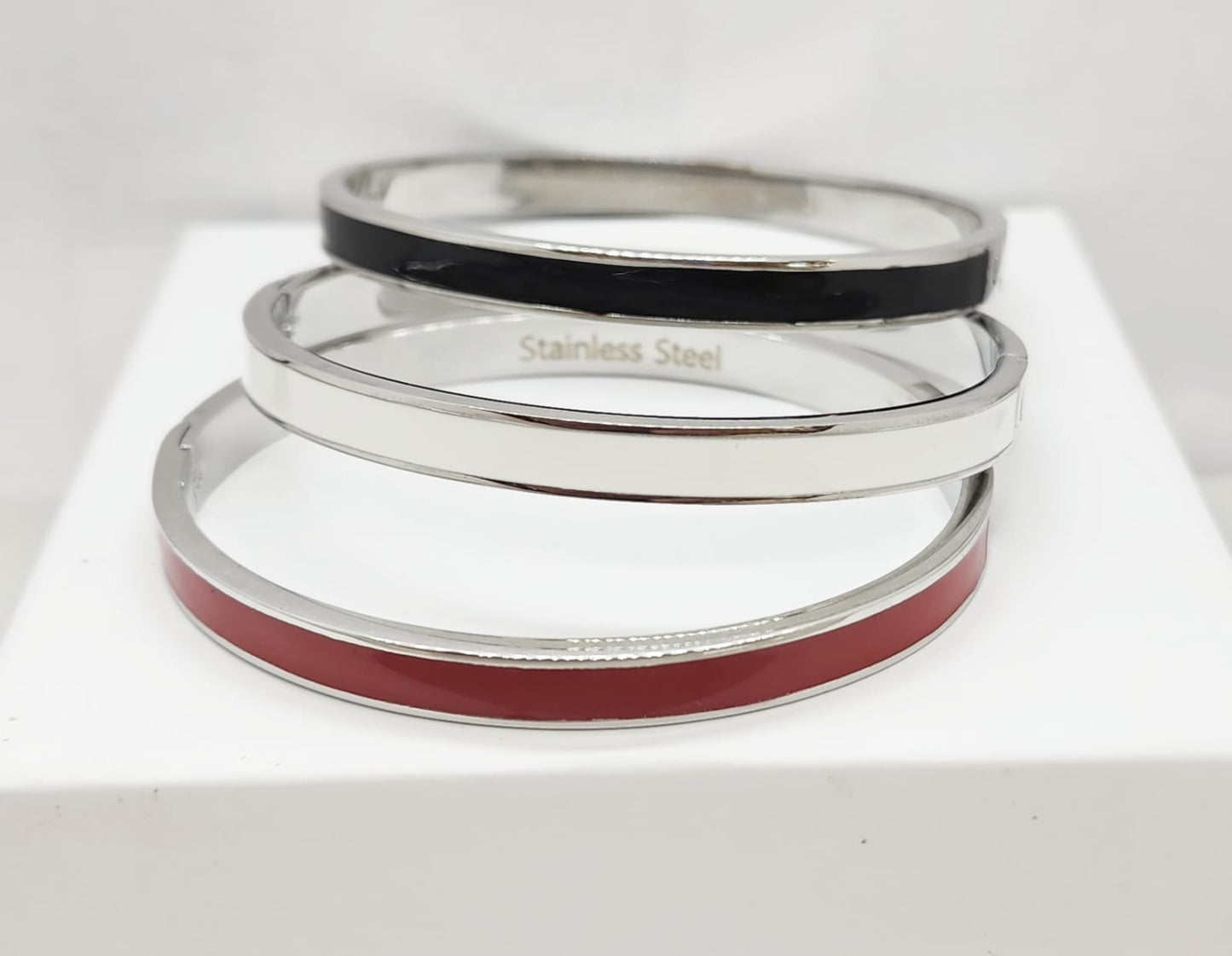 Color Bangle