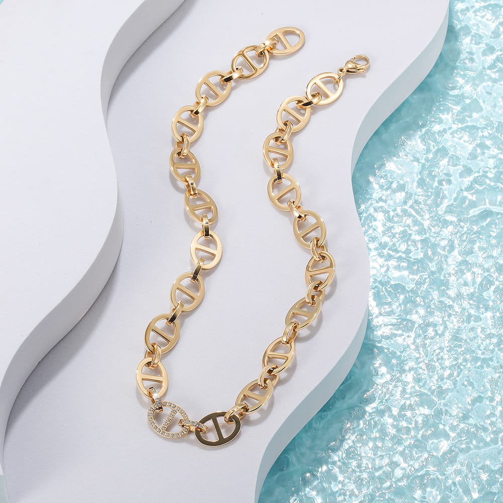 Gold Anchor Chain Necklace