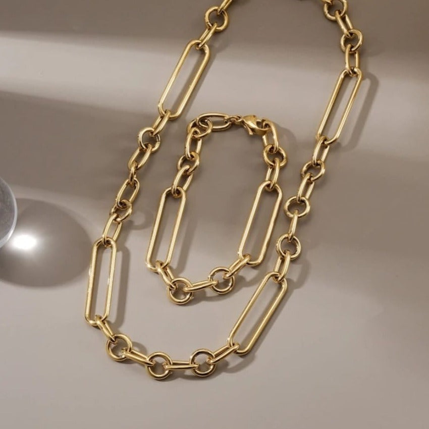 Irregular Link Necklace